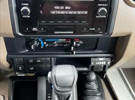 Toyota - Land Cruiser