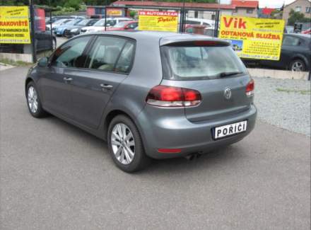 Volkswagen - Golf