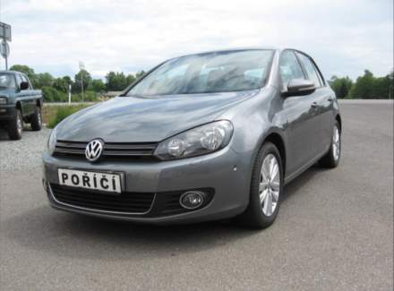 Volkswagen - Golf