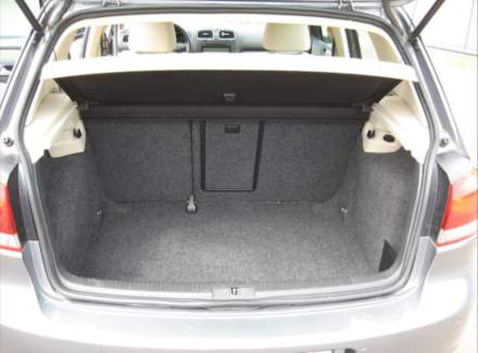 Volkswagen - Golf