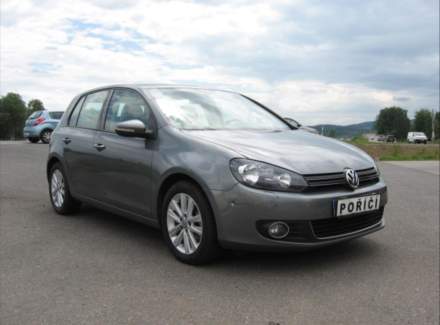 Volkswagen - Golf