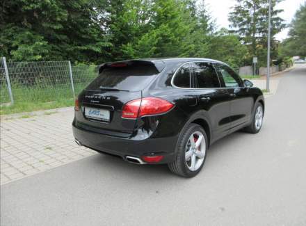 Porsche - Cayenne