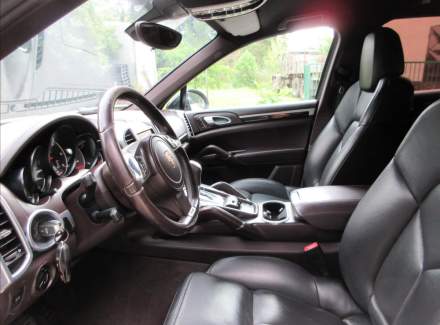 Porsche - Cayenne