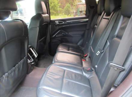 Porsche - Cayenne