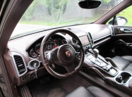 Porsche - Cayenne
