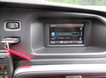 Volvo - V40
