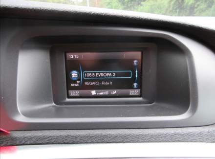 Volvo - V40