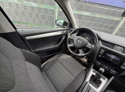 Škoda - Octavia