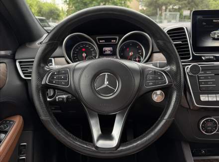 Mercedes-Benz - GLS