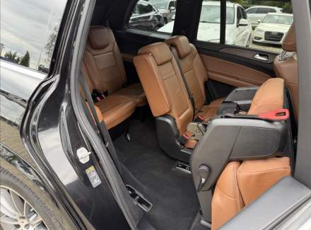 Mercedes-Benz - GLS