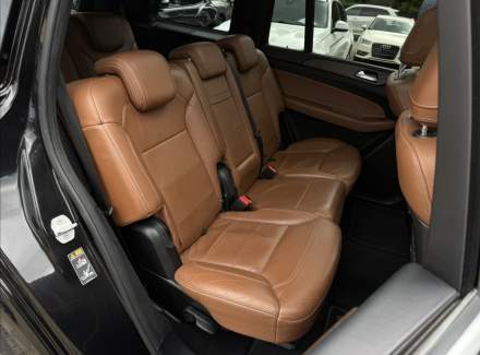 Mercedes-Benz - GLS