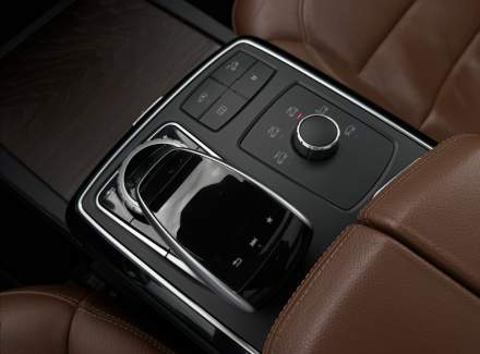 Mercedes-Benz - GLS