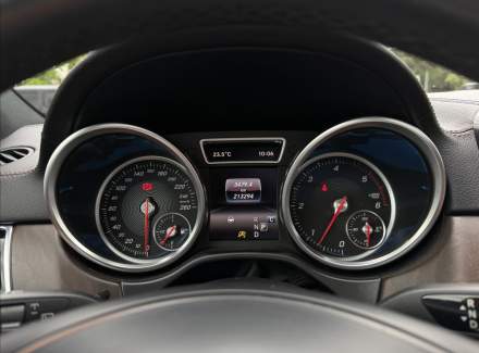 Mercedes-Benz - GLS