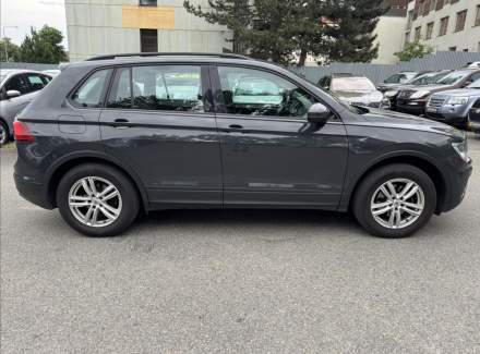 Volkswagen - Tiguan
