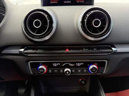 Audi - A3