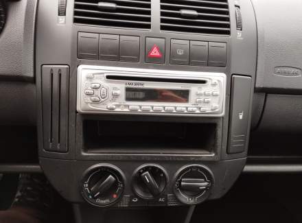 Volkswagen - Polo