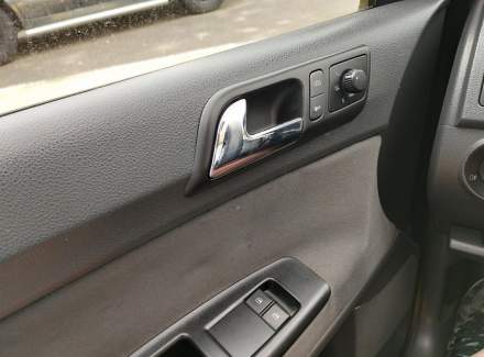 Volkswagen - Polo