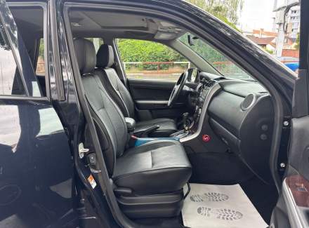 Suzuki - Grand Vitara