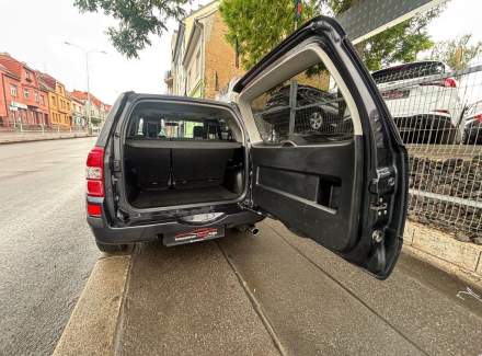 Suzuki - Grand Vitara