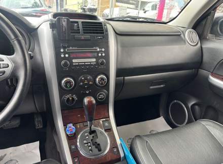 Suzuki - Grand Vitara