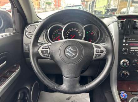 Suzuki - Grand Vitara