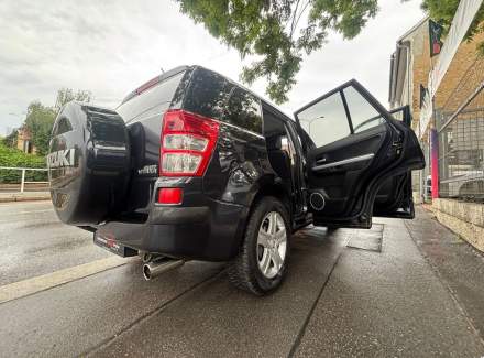 Suzuki - Grand Vitara