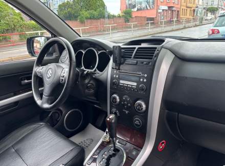 Suzuki - Grand Vitara
