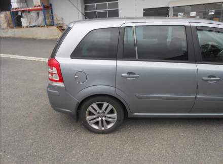 Opel - Zafira