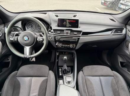 BMW - X1