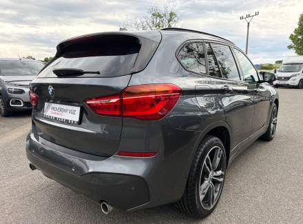 BMW - X1