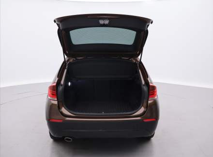 BMW - X1
