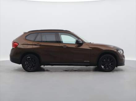 BMW - X1