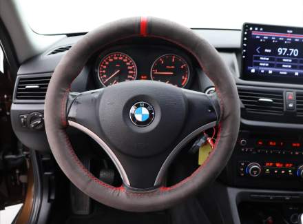 BMW - X1
