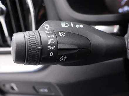 Volvo - V60