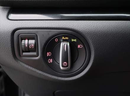 Volkswagen - Sharan