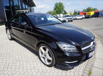 Mercedes-Benz - CLS
