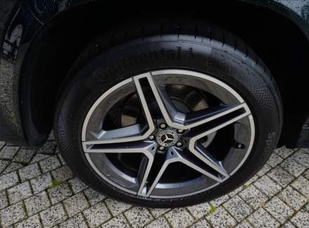 Mercedes-Benz - GLS