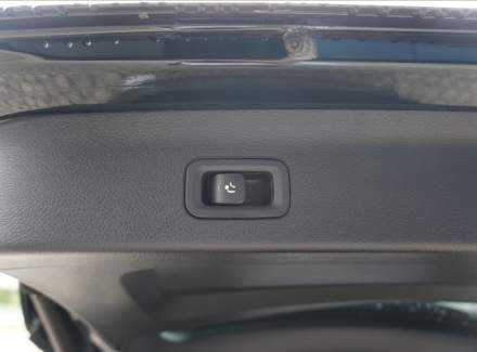 Mercedes-Benz - GLS