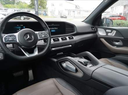 Mercedes-Benz - GLS