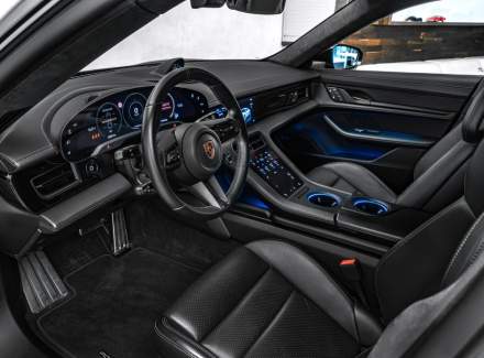 Porsche - Taycan
