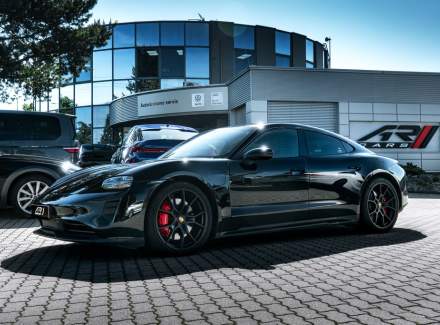 Porsche - Taycan