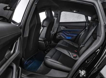 Porsche - Taycan