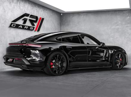 Porsche - Taycan