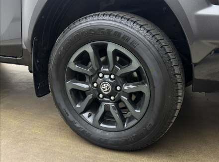 Toyota - Hilux