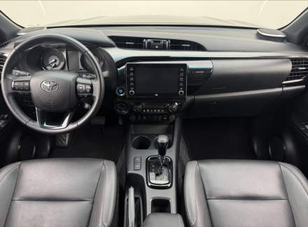 Toyota - Hilux