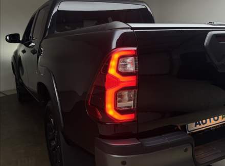 Toyota - Hilux