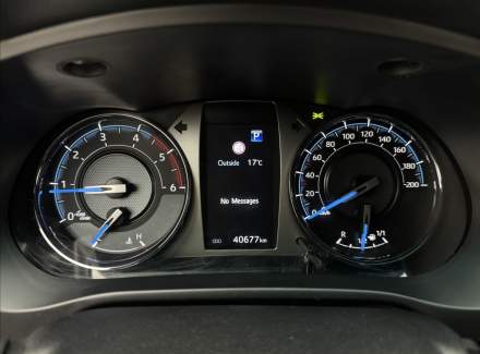 Toyota - Hilux