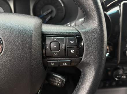 Toyota - Hilux
