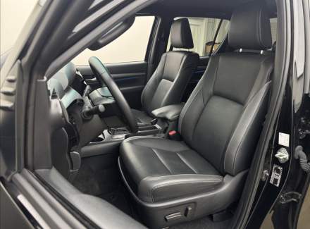 Toyota - Hilux