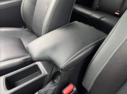Toyota - Hilux